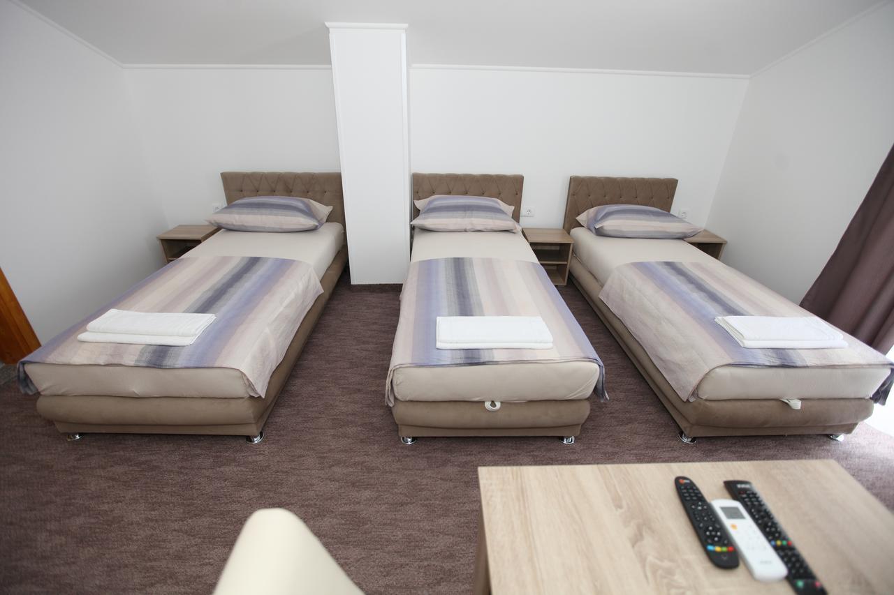 Ninkovic Hotell Trebinje Eksteriør bilde